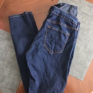 Old Navy skinny maternity jeans TALL